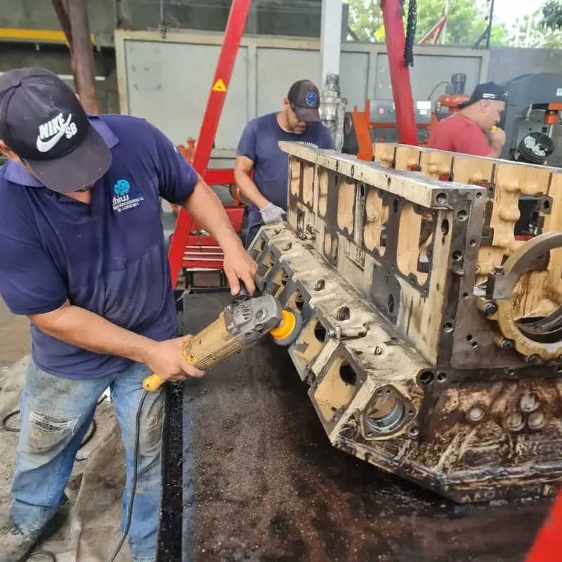 Mecanizado en Torno y Fabricación a Medida